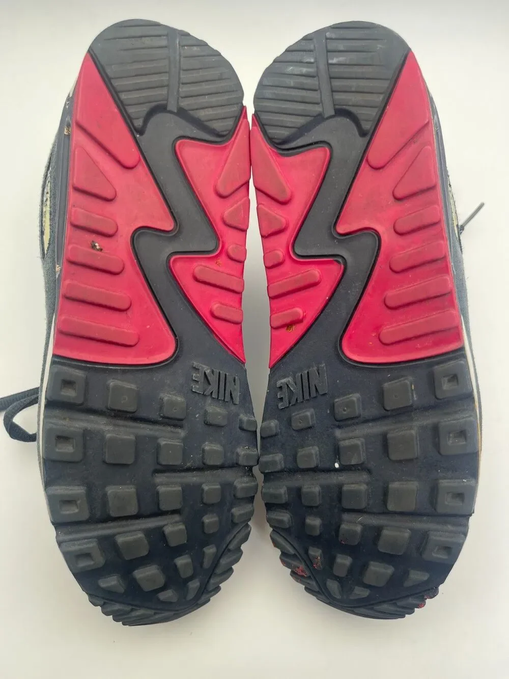 Nike Air Max 90‎ Fuchsia 325213-606 Sneakers Womens 11 Running Shoes